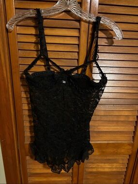 Frederick's of Hollywood Black Lace Seduction Top
